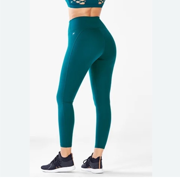 Fabletics Define PowerHold® High-Waisted 7/8 Legging M - Picture 1 of 6